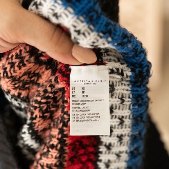 American Eagle Mock Neck‎ Snowflake Sweater size XS - Picture 7 of 11
